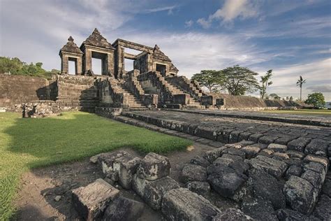 La Rivolta di Ratu Boko: Esplosione di Tensioni Sociale e Trasformazione Politica nel II Secolo d.C.